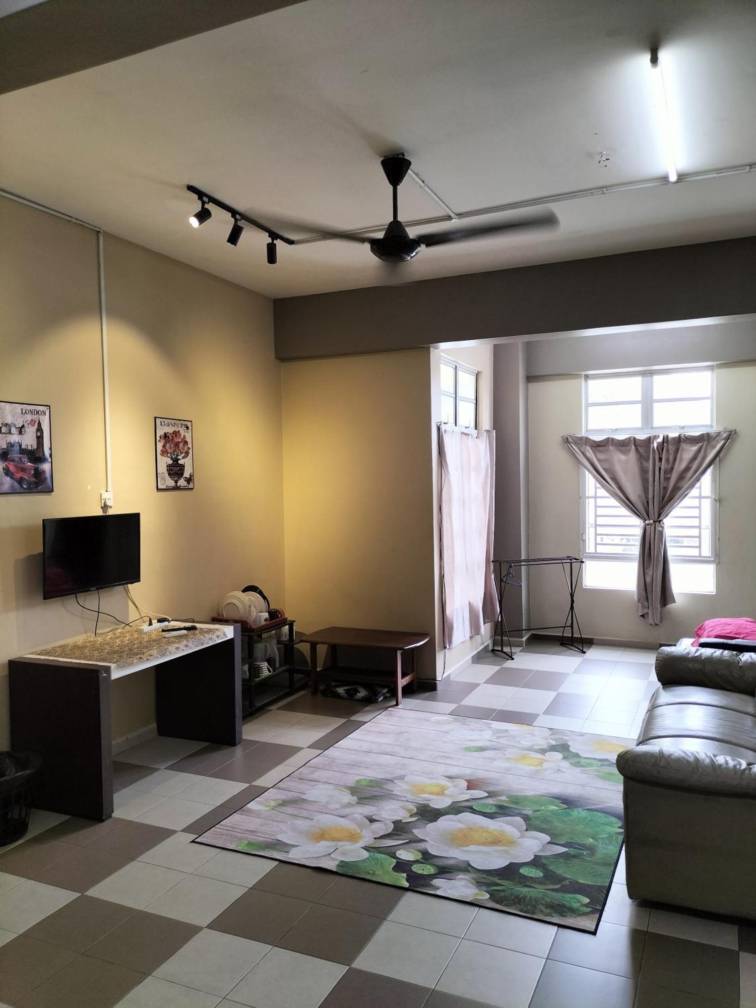 Ulfah Mersing Room photo