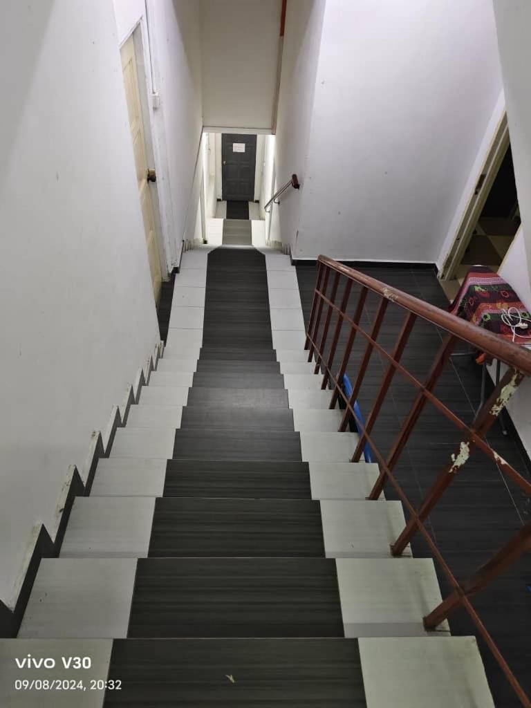 Ulfah Mersing Room photo