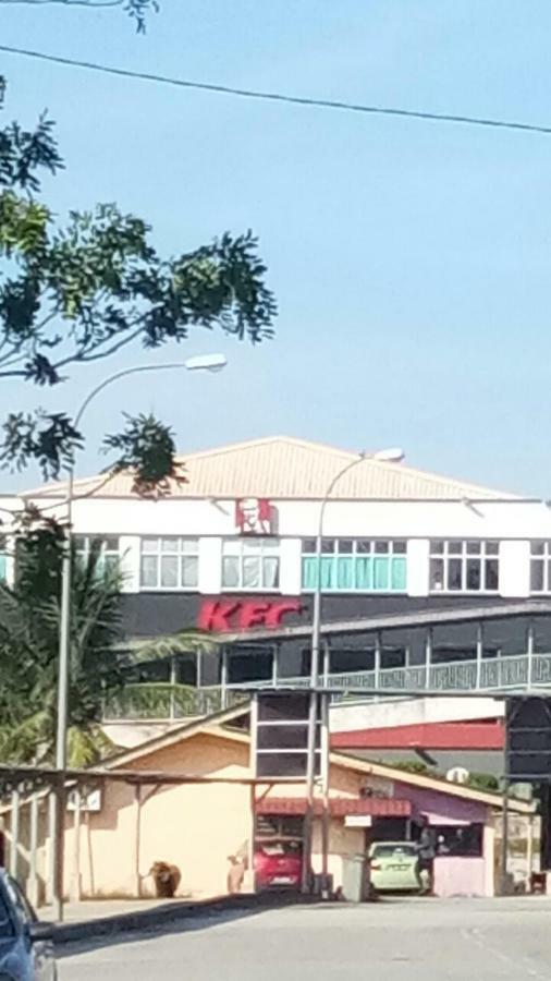 Ulfah Mersing Exterior photo